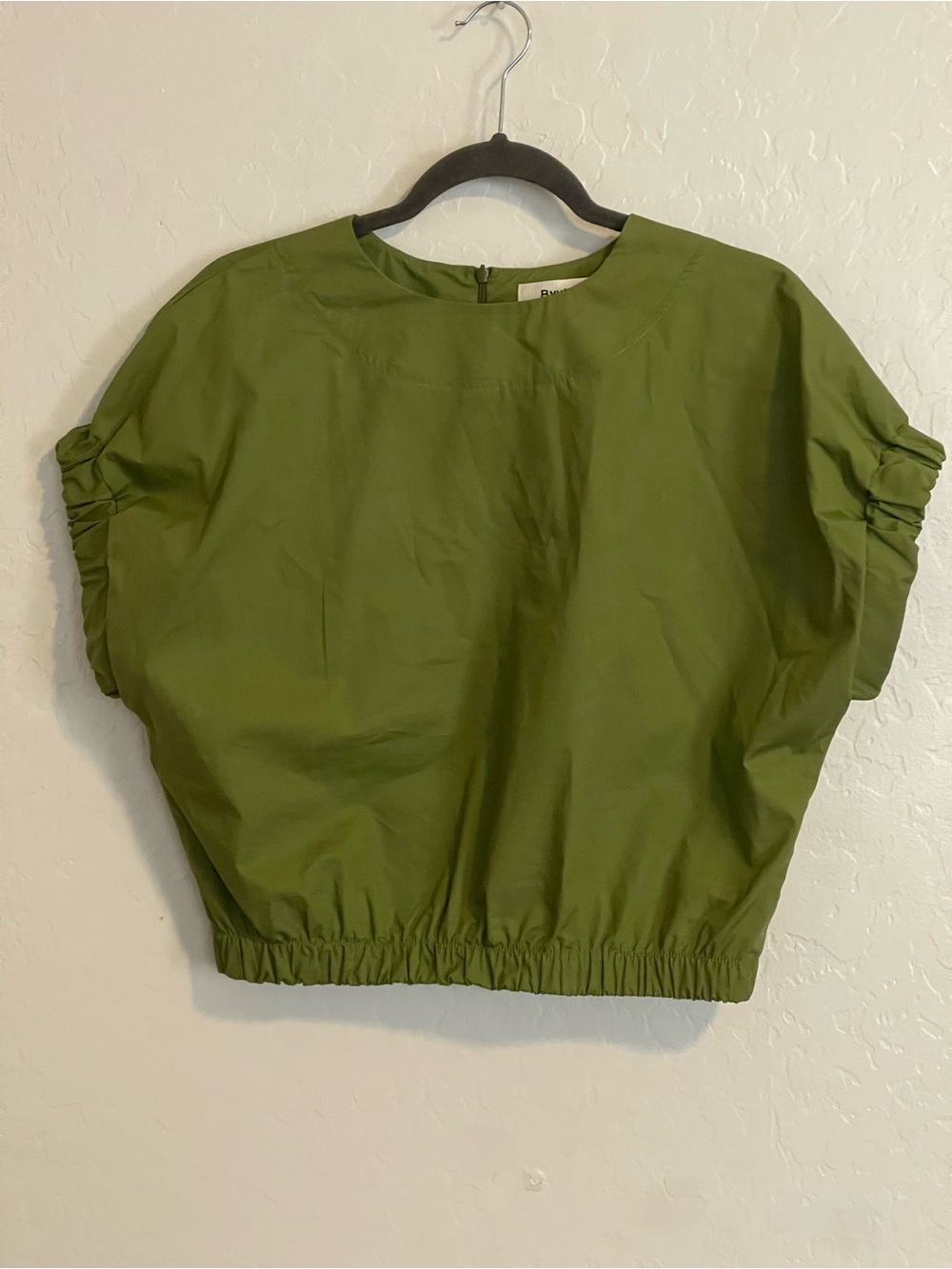 B.yu Olive Green Blouse Made In Italy Size M Ruched Sleeve Women's Top